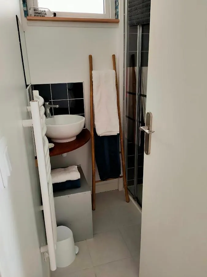 Appartement T1Bis Tout Confort Bagneres-de-Luchon Apartment