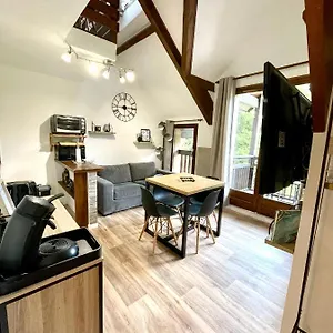 Duplex Du Pailhet, T3 Neuf, Vue Montagne, Parking, Navette Et 2 Velos A Disposition Gratuitement Bagnères-de-Luchon
